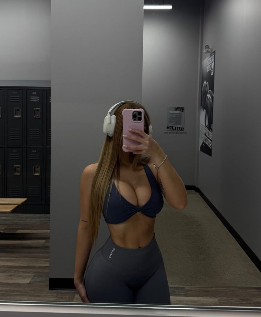 Mich M Steele — fotografía 1